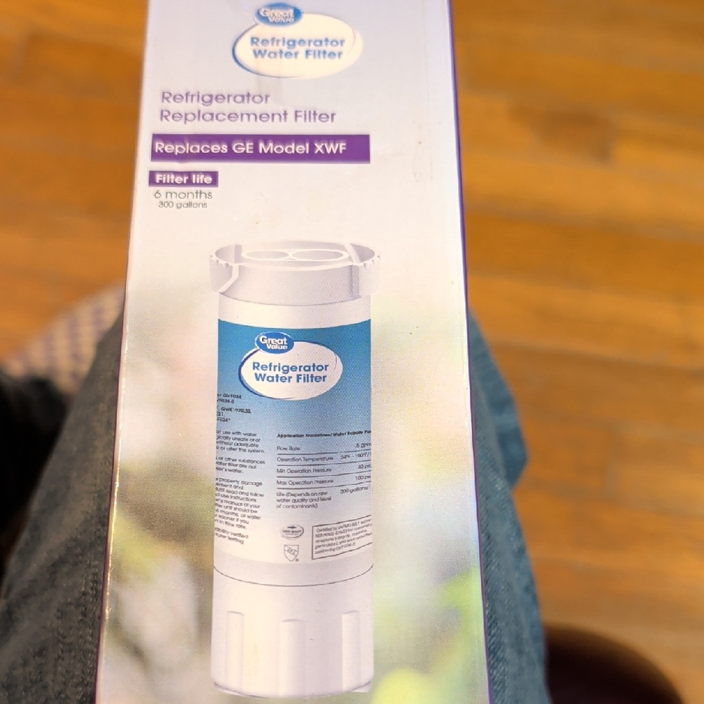 Refrigerator Replacement Filter - White